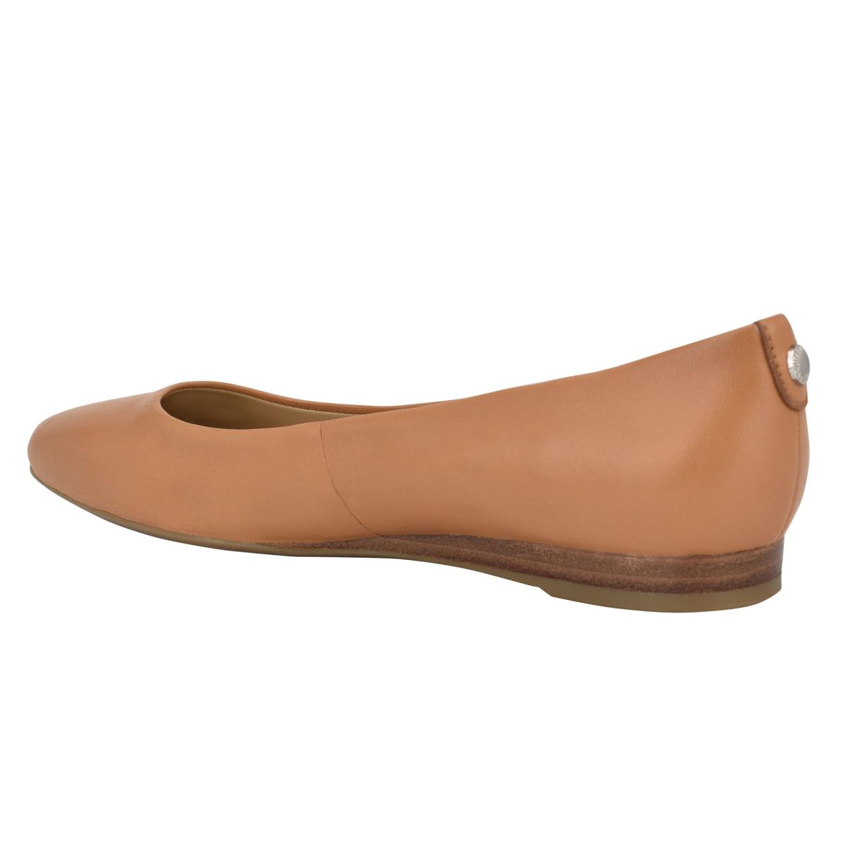 Nine West Ferdi 9x9 Pointy Toe Flats Beige | YIGD42160