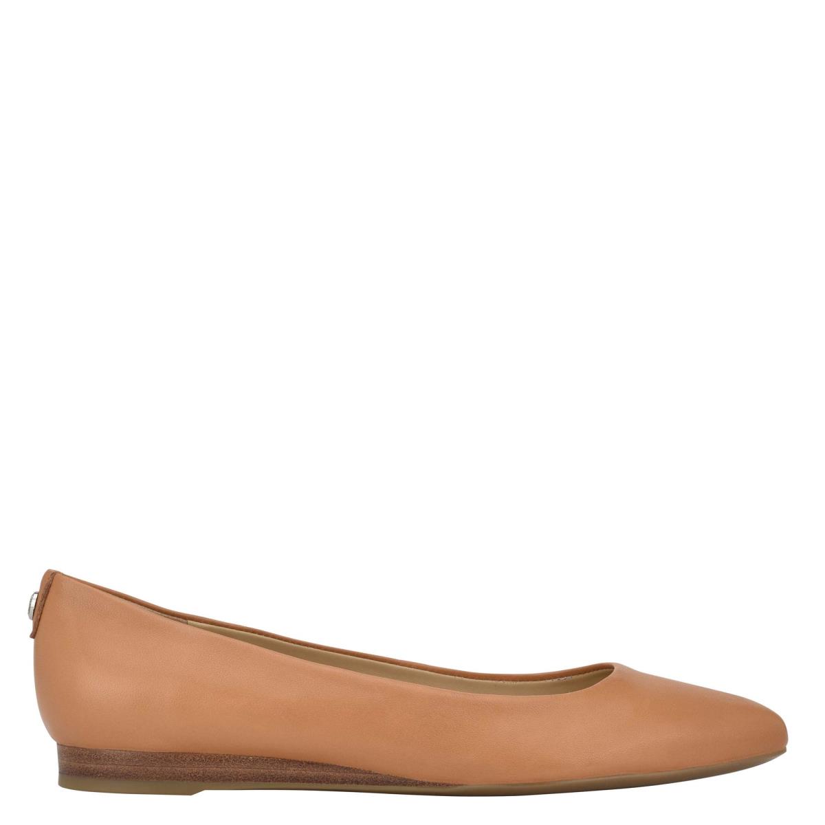 Nine West Ferdi 9x9 Pointy Toe Flats Beige | YIGD42160