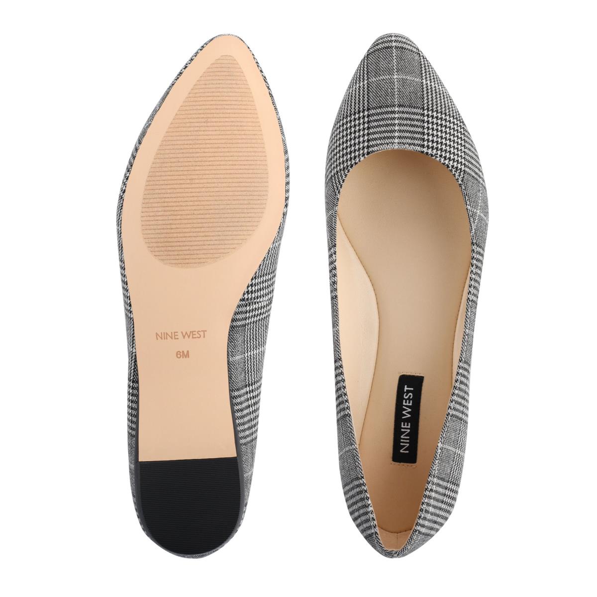 Nine West Speakup Almond Toe Ballet Flats Black / White | GTEI89473