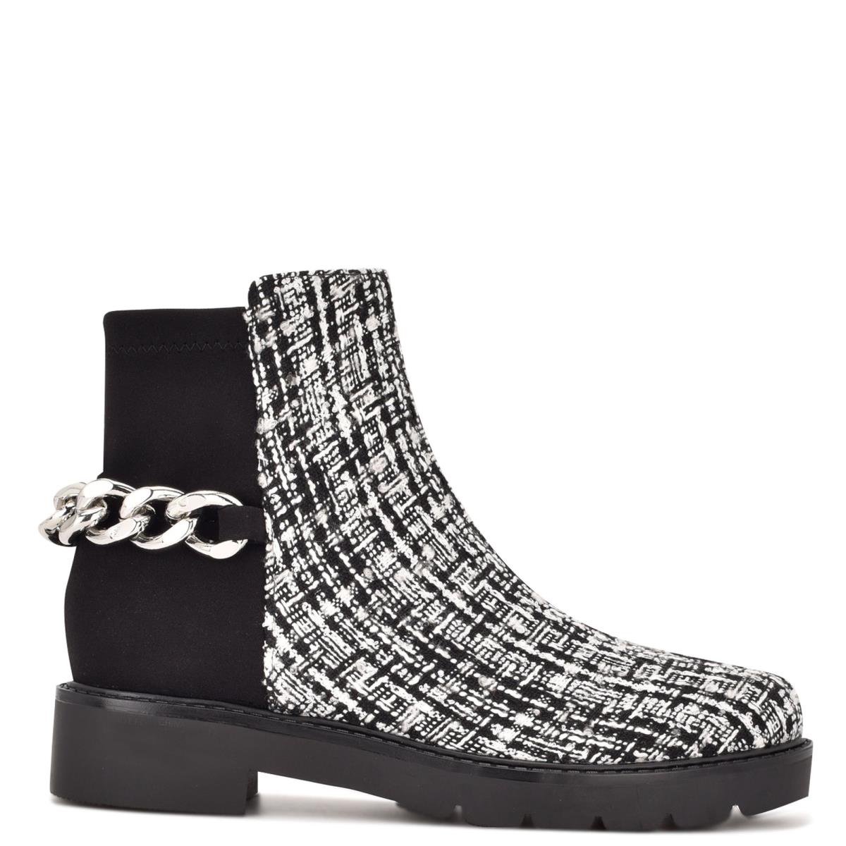 Nine West Talles Lug Sole Booties Black / White | TEZG67341